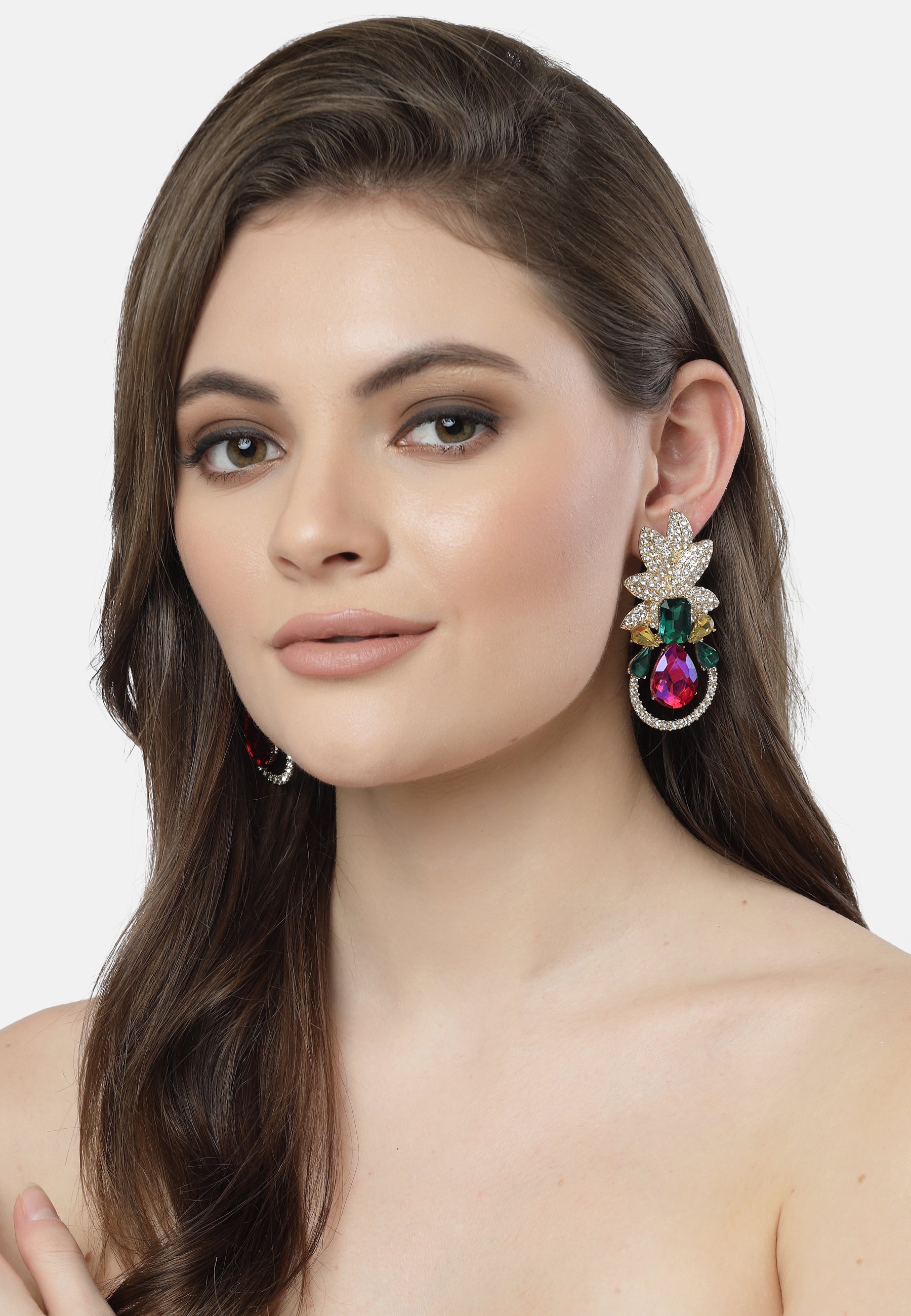 Criostail Studded Earrings